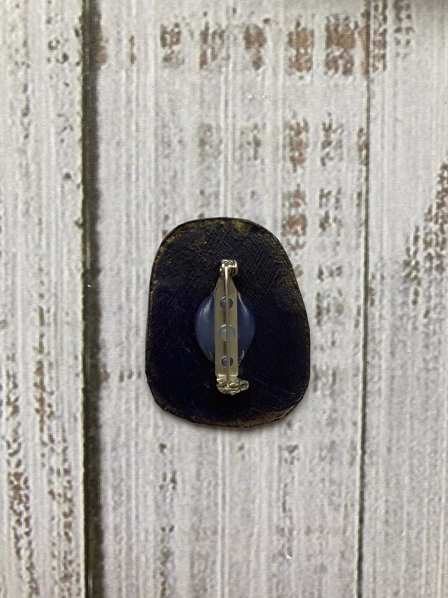 Brooch 9 - Image 3