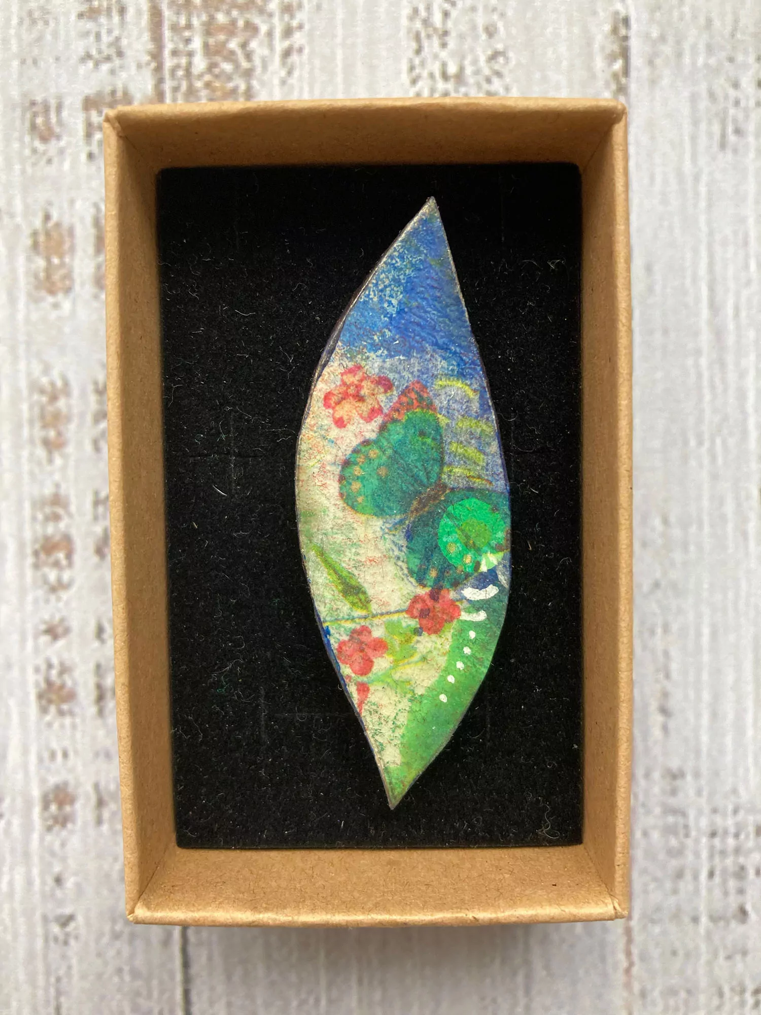 Brooch 3